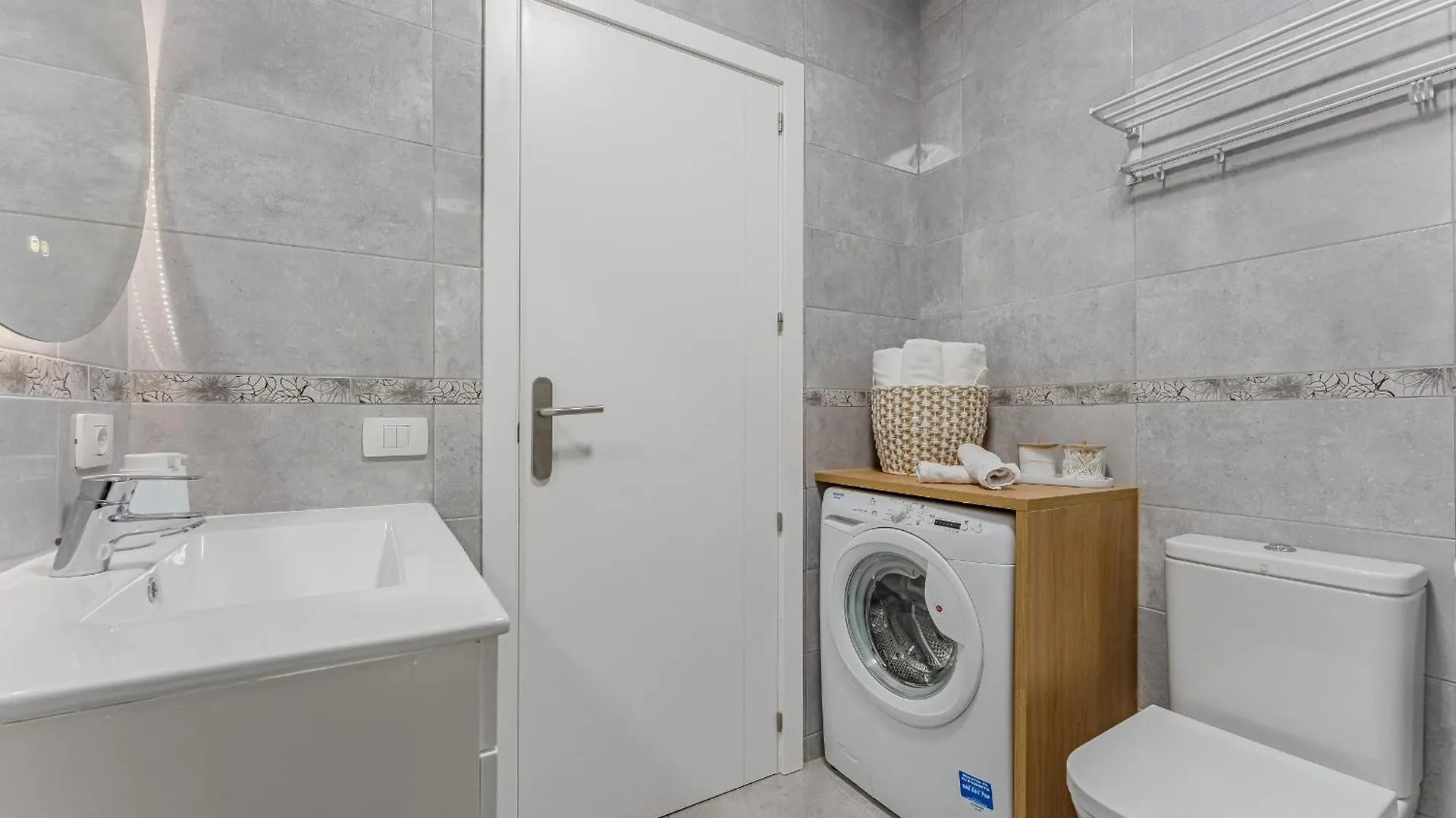 Yucca Park 1 Bed Apartment 阿德耶 西班牙